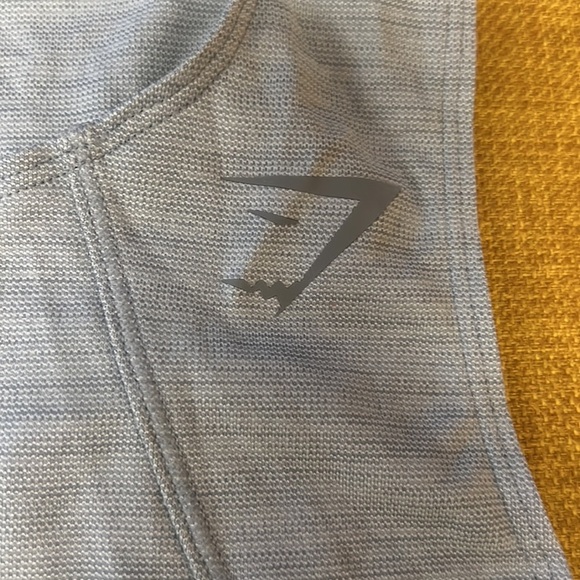 Gymshark Women’s Training Tank Top Small - Gray PreOwn size SMALL workout top - Picture 3 of 6
